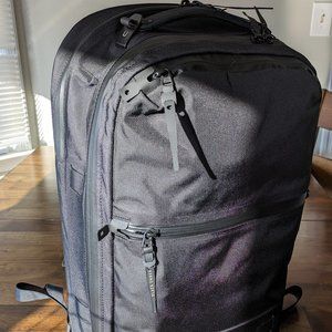 Black Ember Citadel R3 25L Backpack Jet Black MSRP $279, New With Tags